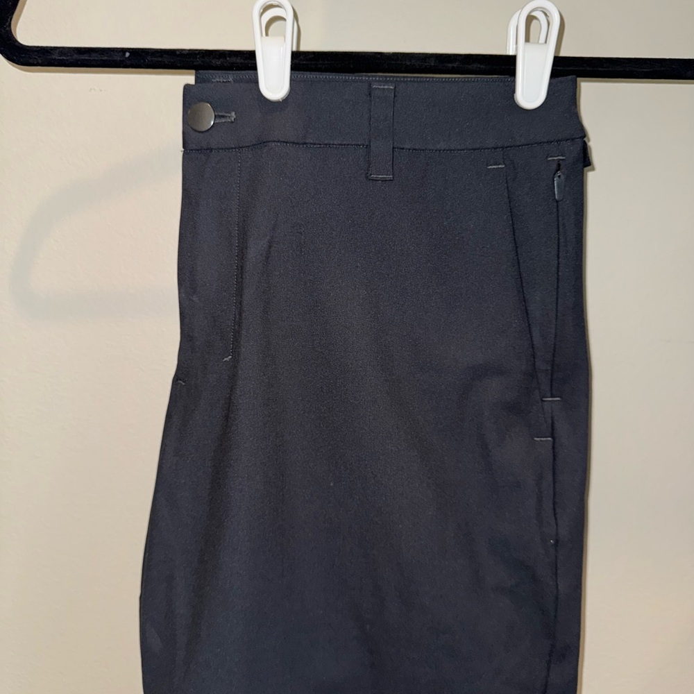 lululemon athletica Men's Black Shorts